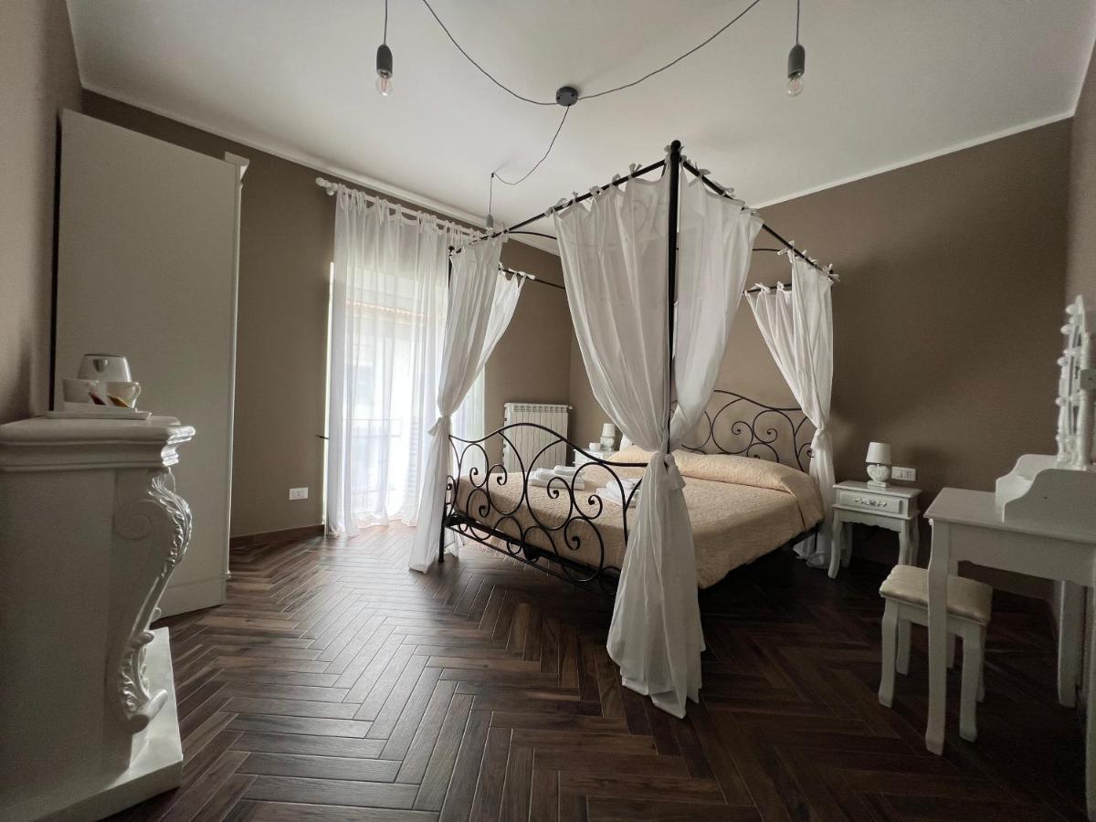 Bed and Breakfast Casa Del Caval Bianco Венарія-Реале Екстер'єр фото